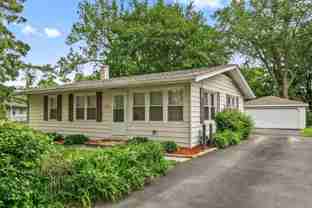 15403 Cherry Ln - Photo 1 of 1