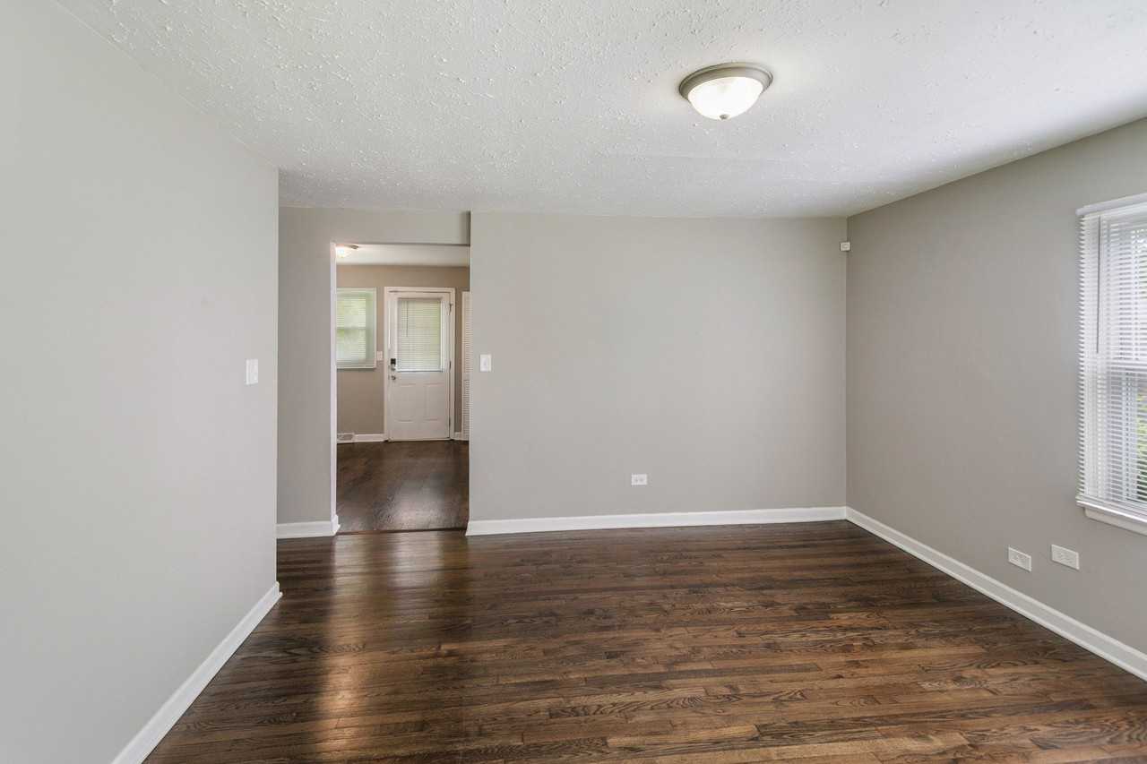 15403 Cherry Ln - Photo 7 of 18