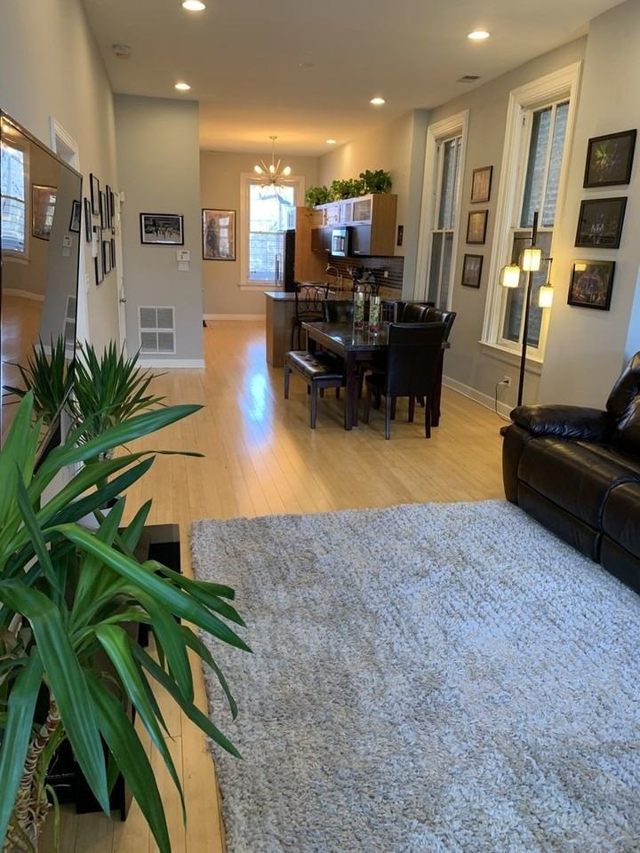 1921 W Evergreen Ave #2 - Photo 2 of 9