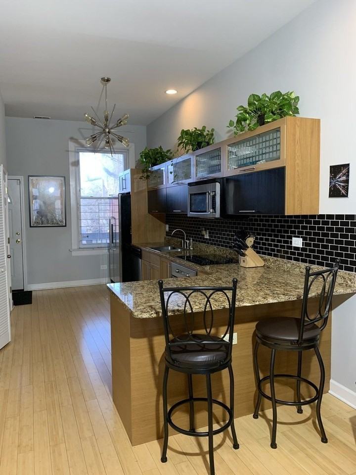 1921 W Evergreen Ave #2 - Photo 5 of 9