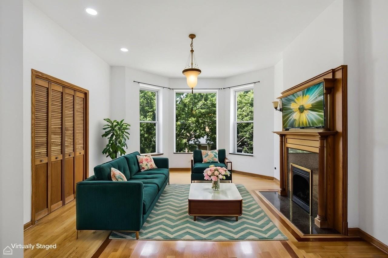 4943 S Washington Park Ct #2 - Photo 4 of 14
