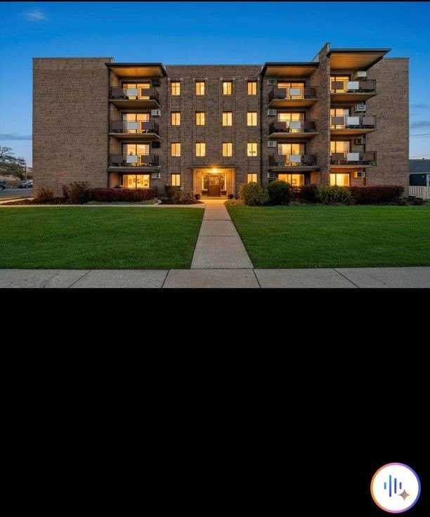 7945 S Oketo Ave #205