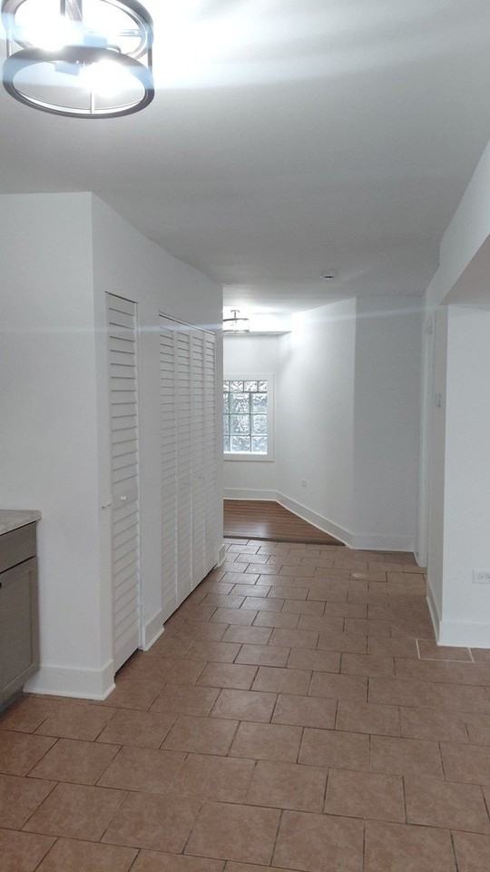 3917 W Potomac Ave #G - Photo 4 of 13