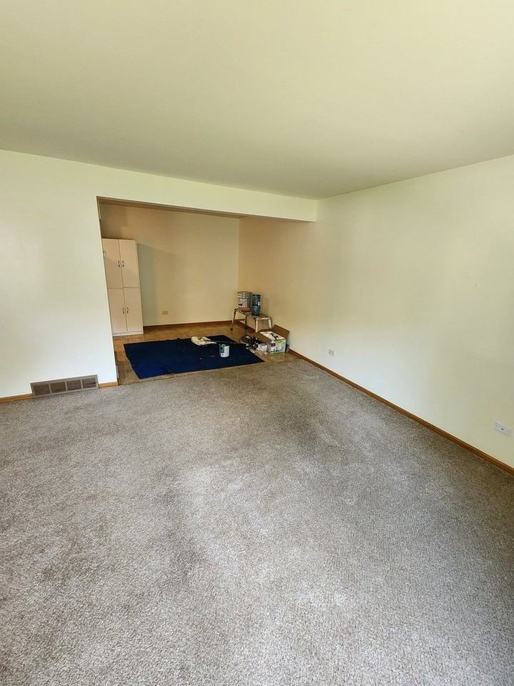 765 Washington St - Photo 3 of 13
