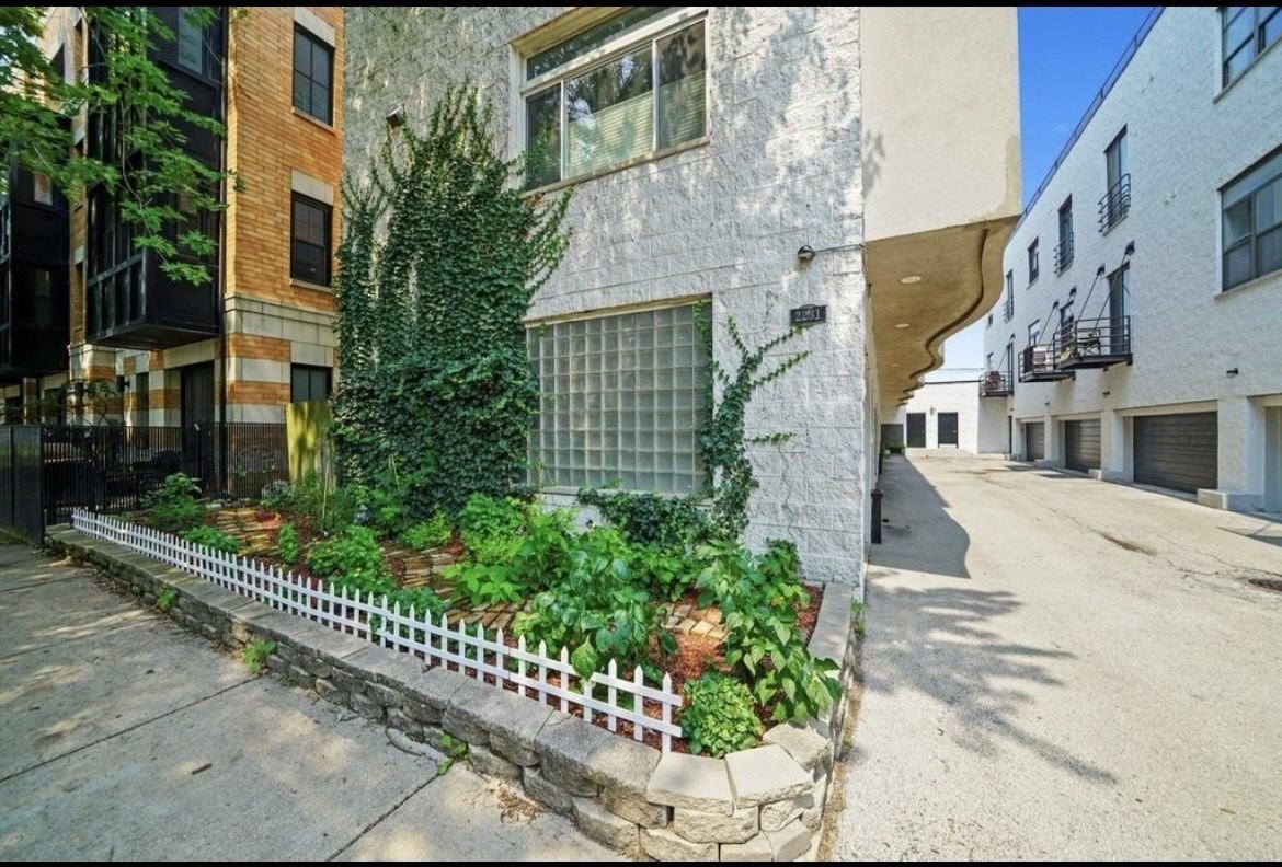 2231 N Lister Ave #D - Photo 3 of 20