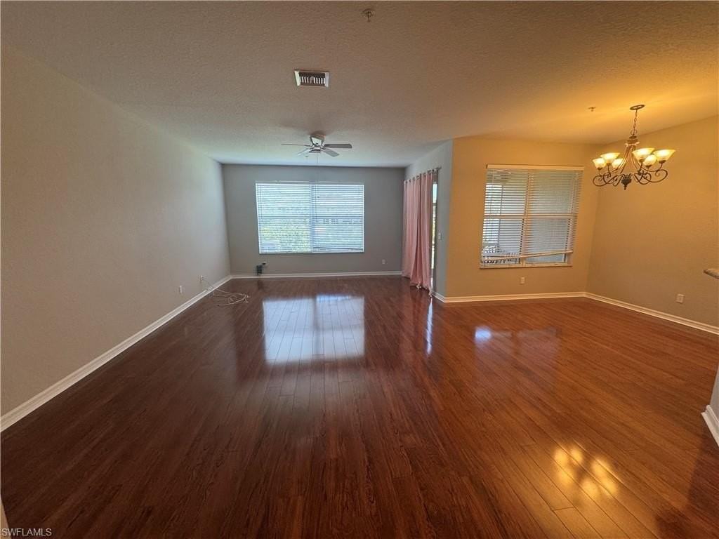 1410 Mariposa Cir #105 - Photo 7 of 23