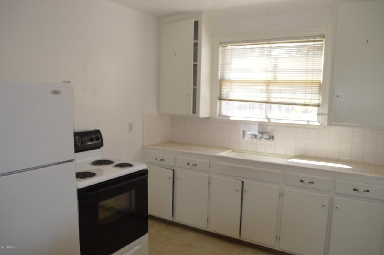 2834 Downing St #2 - Photo 6 of 19