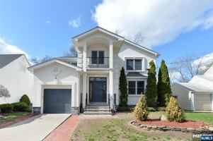 featured image of 3013 High St