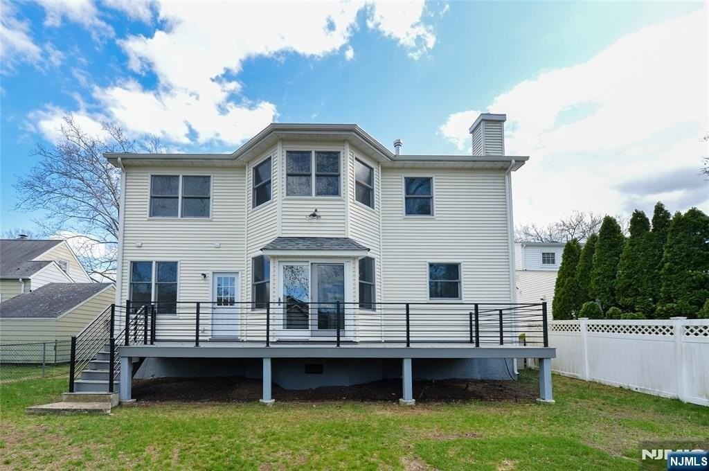 3013 High St - Photo 3 of 48