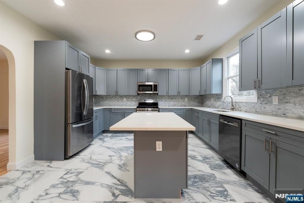 3013 High St - Photo 6 of 48