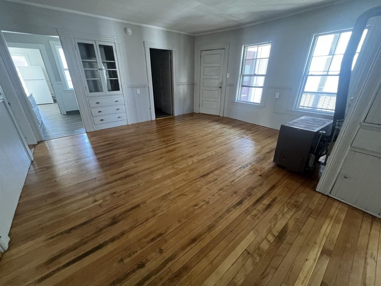 551 Montgomery St #2