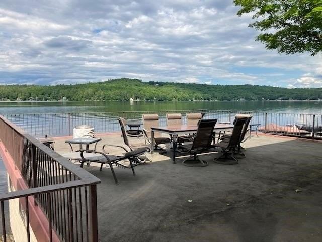 20 Bonardi Dr - Photo 2 of 33