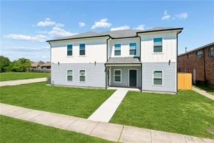 2900 N Monterey Ct #B2 - Photo 1 of 1