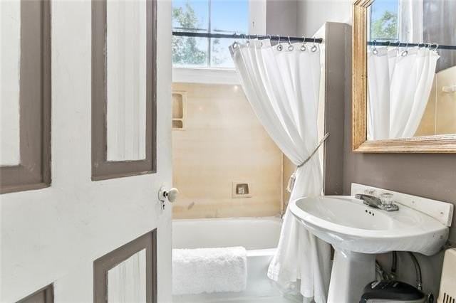 2722 Esplanade Ave #C - Photo 5 of 9