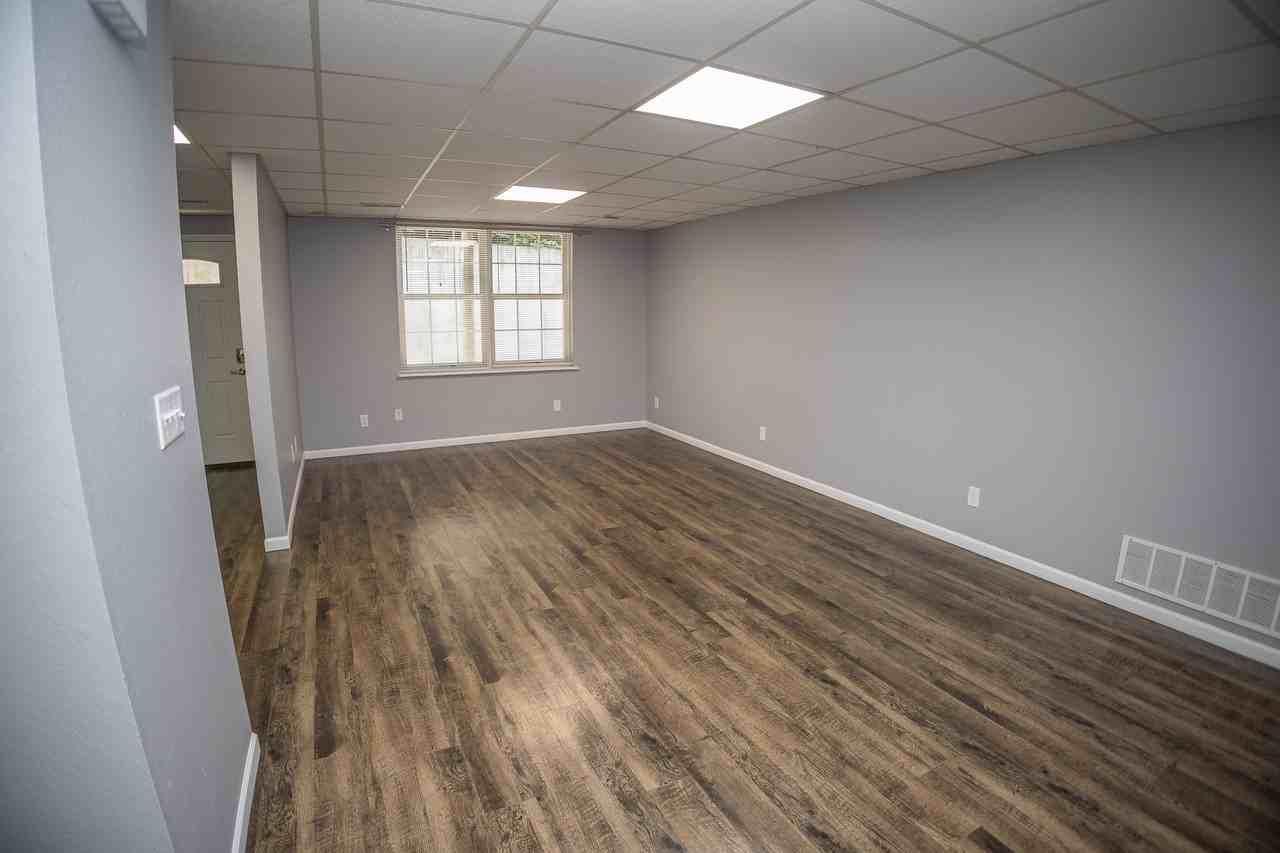 2510 Fox Bar Ter #D - Photo 5 of 21