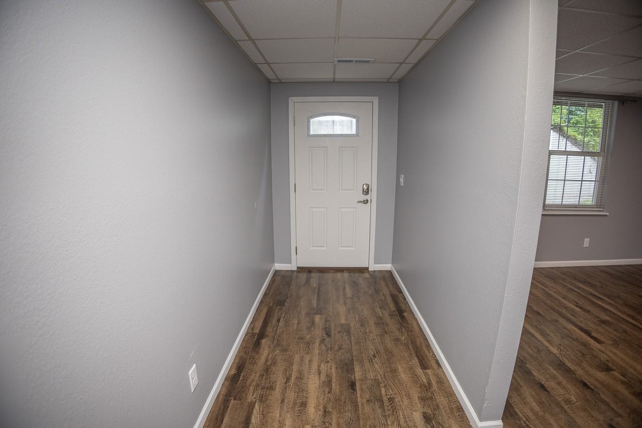 2510 Fox Bar Ter #D - Photo 6 of 21
