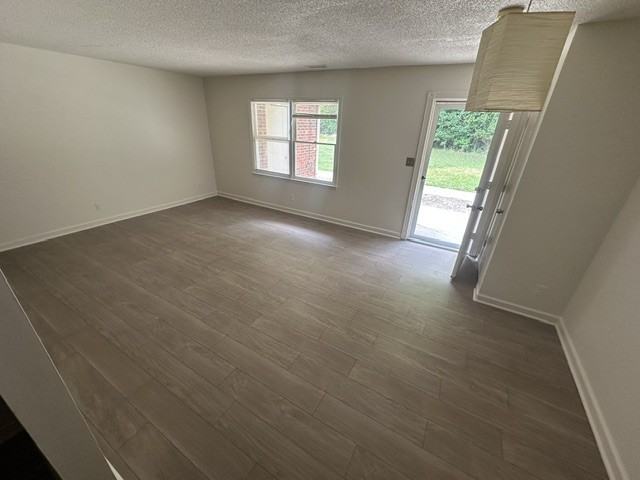 386 Seminole Trl #1 - Photo 5 of 5