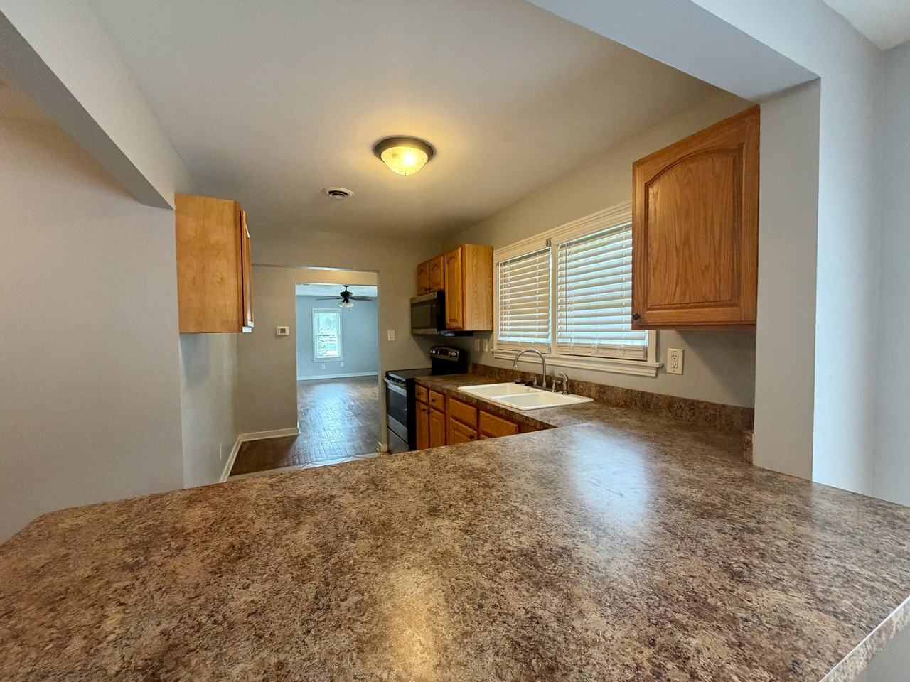 416 W Wenger Rd #1 - Photo 4 of 50