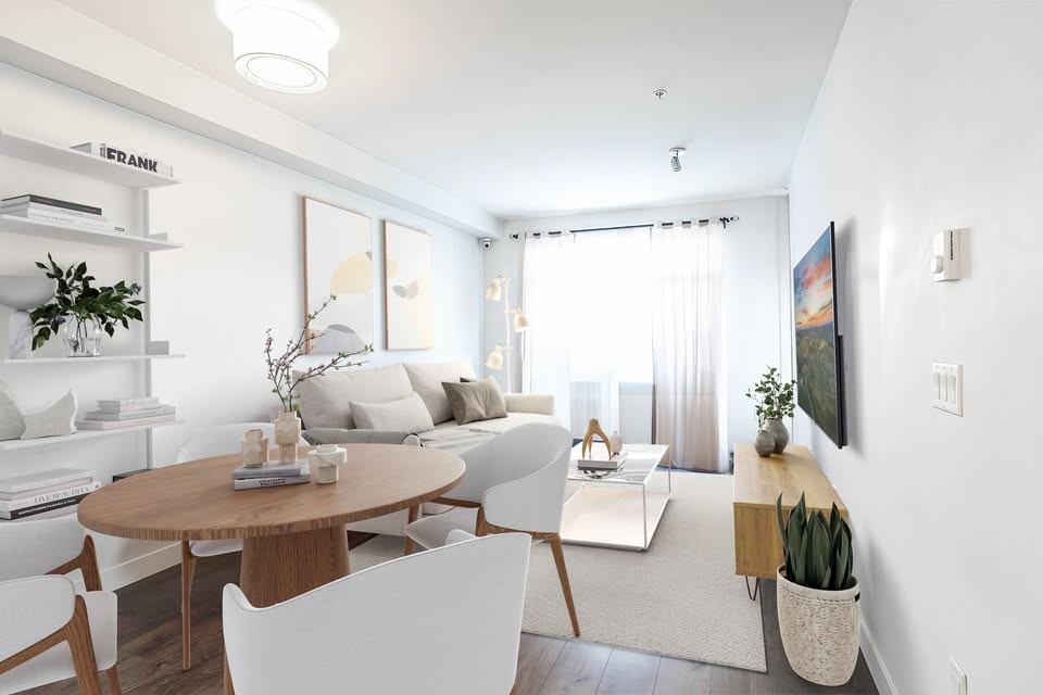 20696 Eastleigh Crescent #103 - Photo 2 of 11