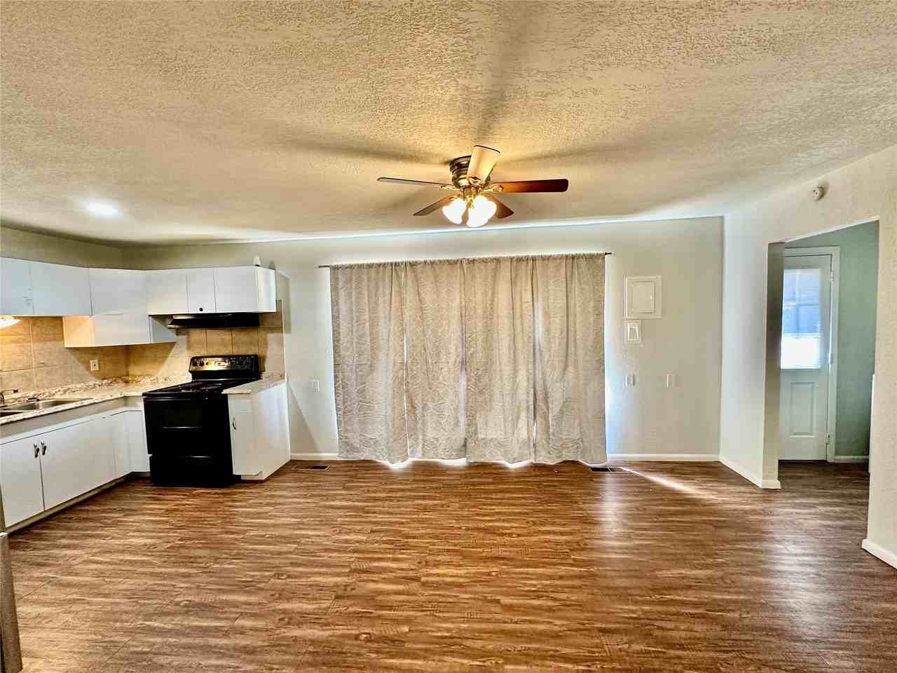 4909 Dalevale Ct - Photo 6 of 23