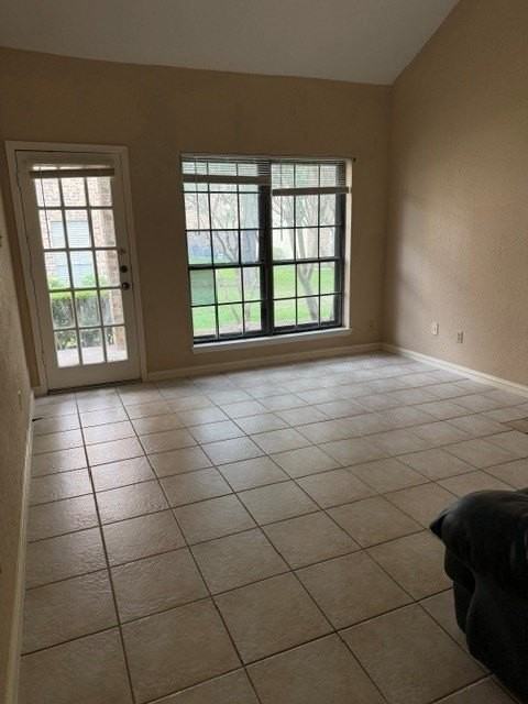 2000 Huntington Dr #150 - Photo 3 of 19