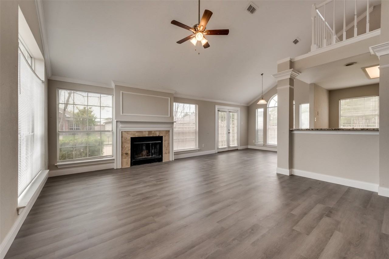 908 Stone Trail Dr - Photo 5 of 33