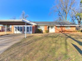 421 Foreman Ave - Photo 1 of 1