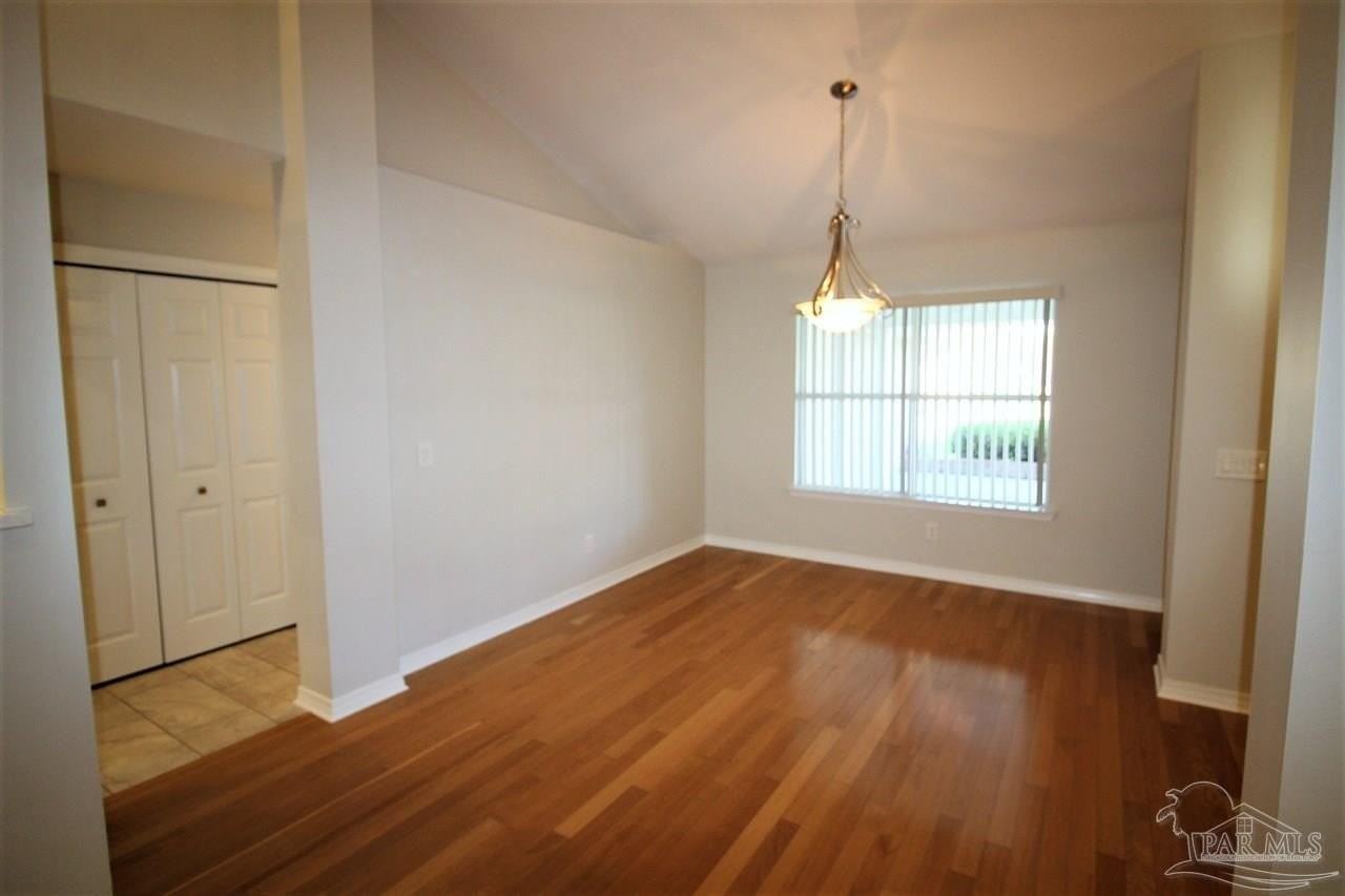 100 Mt Pilot St - Photo 6 of 25
