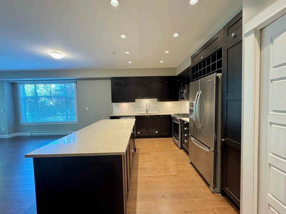 15185 36 Avenue #205 - Photo 5 of 22