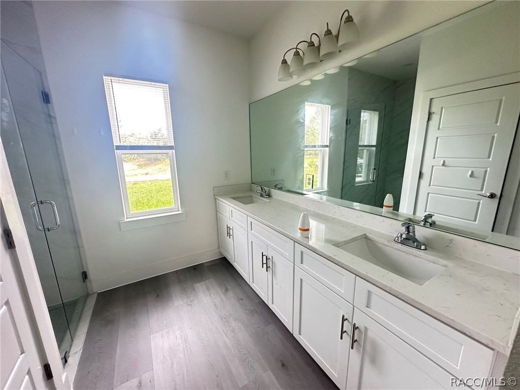 2810 W Huron Ln - Photo 2 of 21