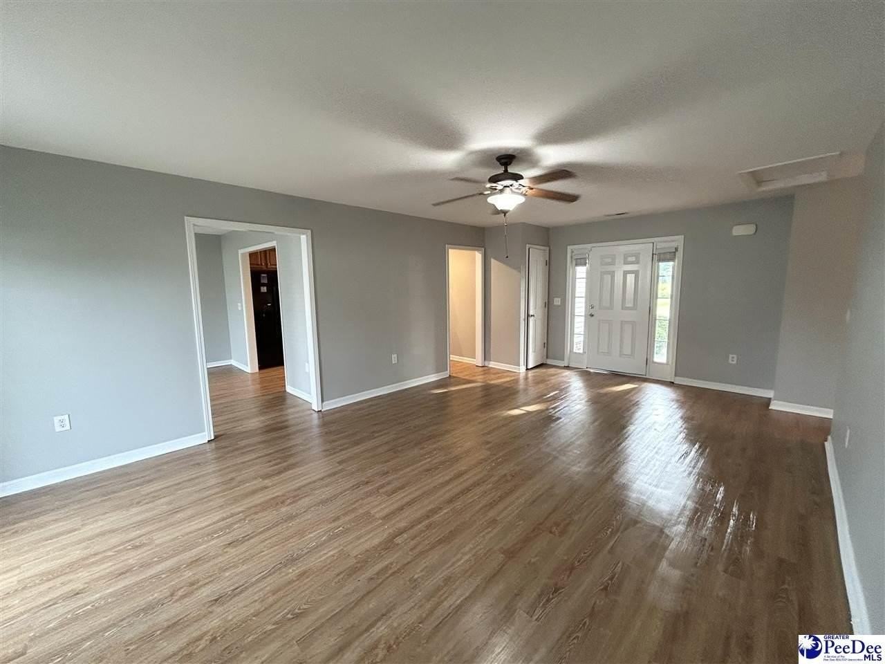 878 Mollhoff Ct - Photo 5 of 25