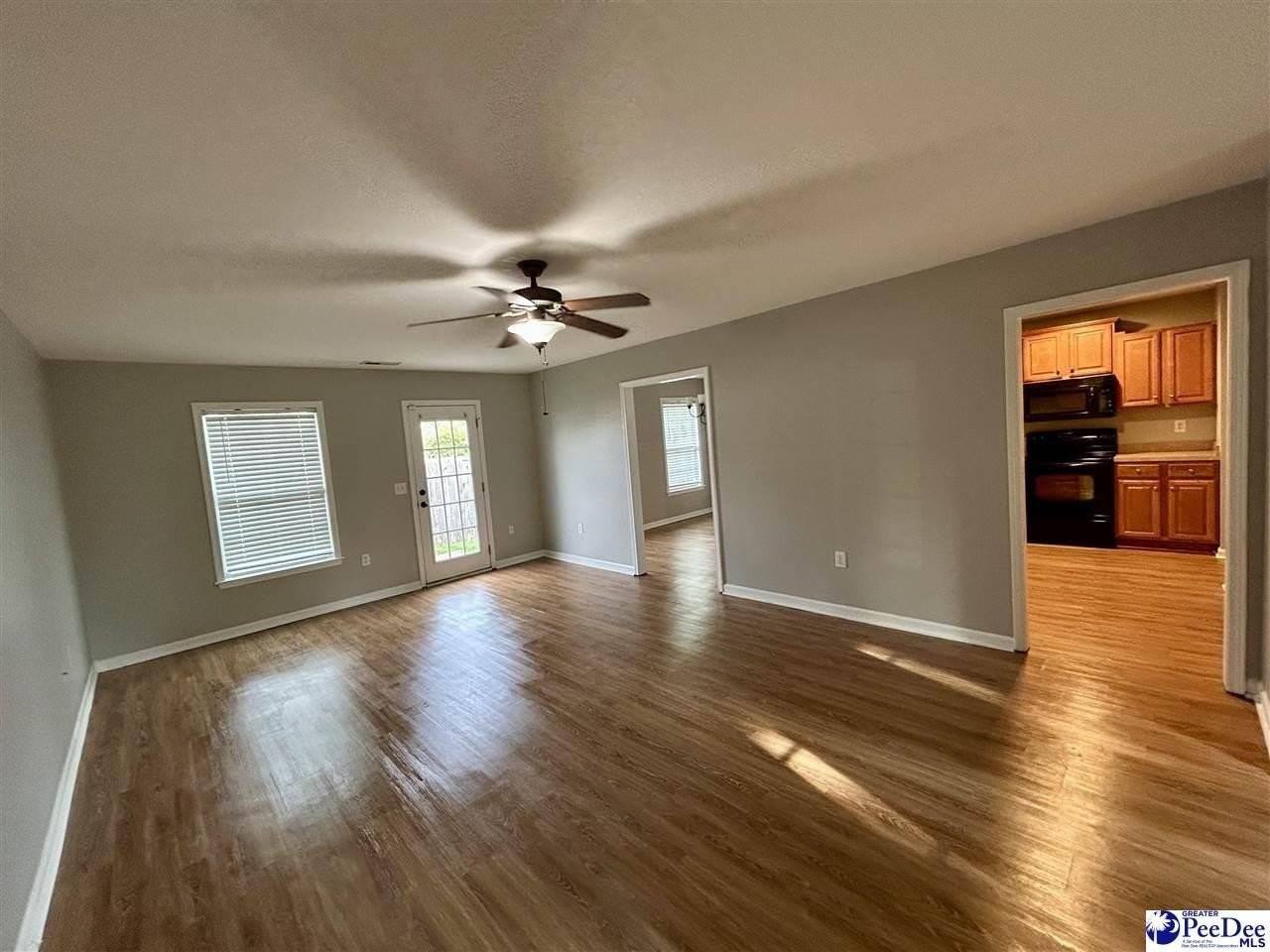 878 Mollhoff Ct - Photo 6 of 25
