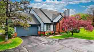 2799 Lochmoor Blvd - Photo 1 of 1