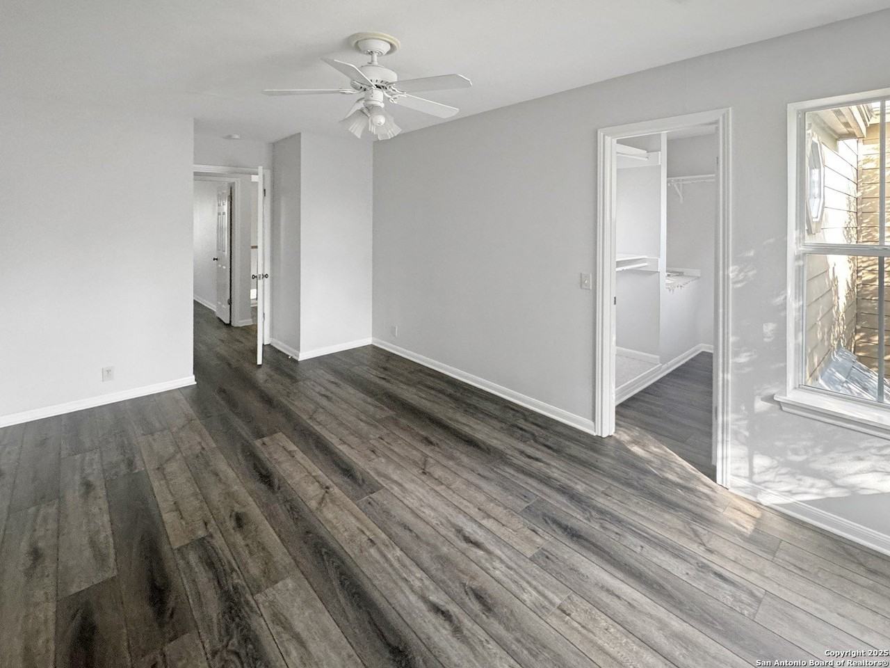 210 Circle St #05 - Photo 4 of 16