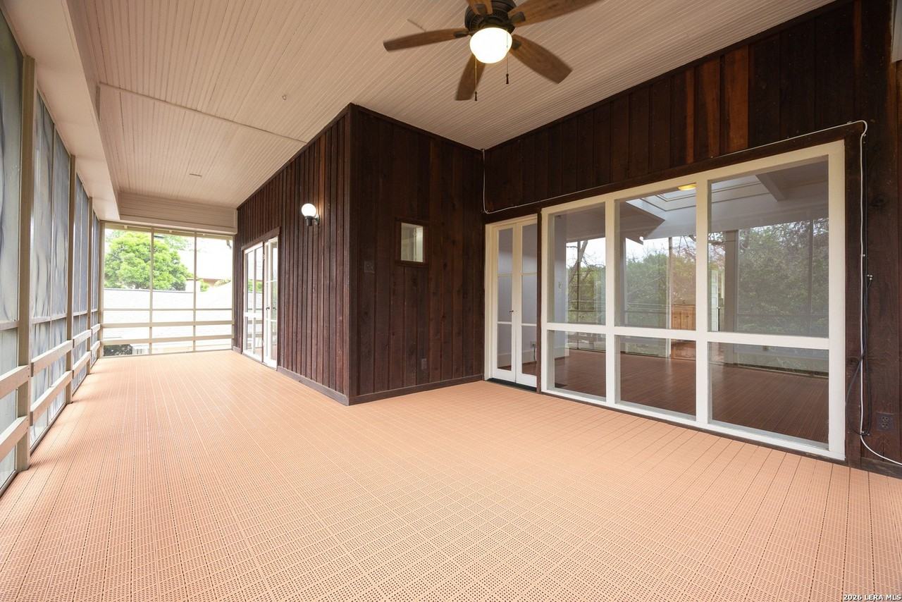 636 Patterson Ave #C - Photo 5 of 18