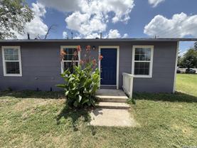 707 Crockett Dr - Photo 1 of 1