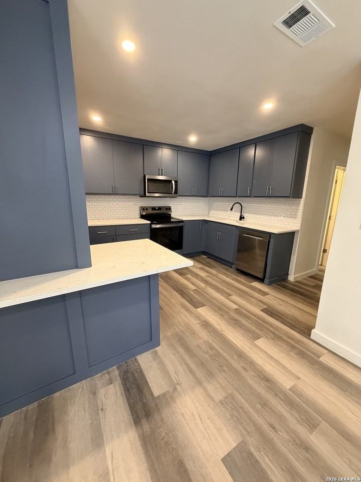 108 Beatrice Ave #101 - Photo 6 of 14