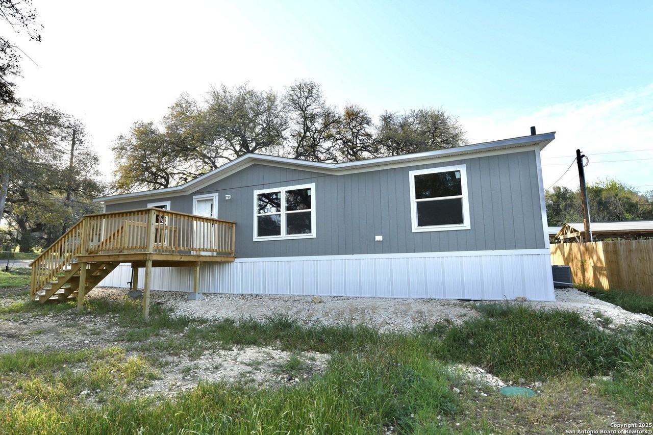 909 Pine Eagle Ln - Photo 6 of 35
