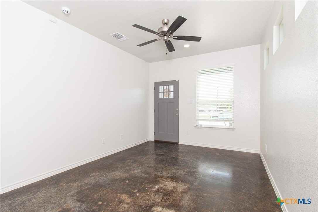 319 Riptide Rd #A - Photo 4 of 18