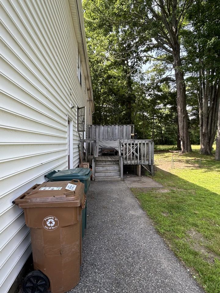 44 Stockman Ave #2 - Photo 3 of 15