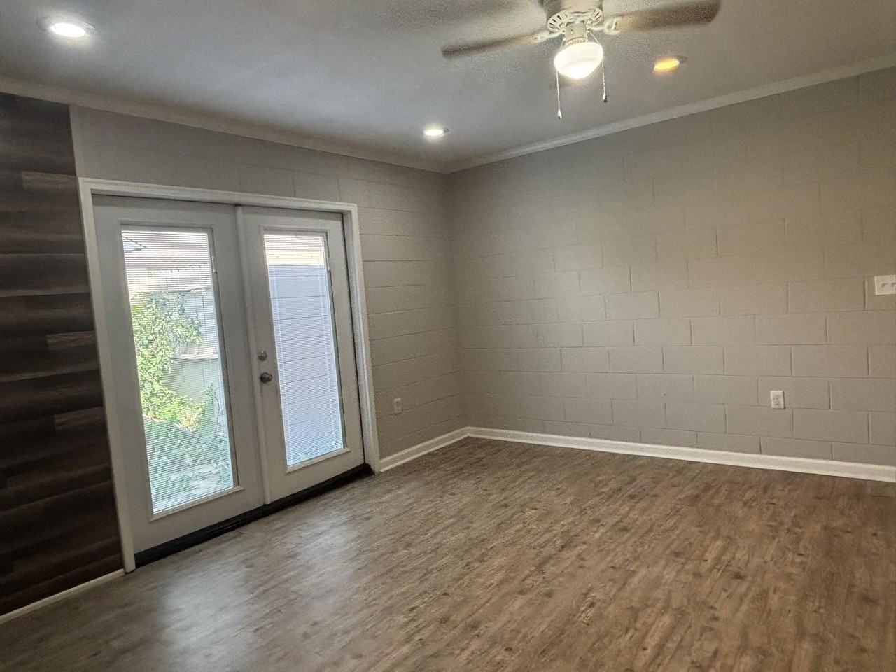 2241 W Pensacola St #50 - Photo 5 of 12