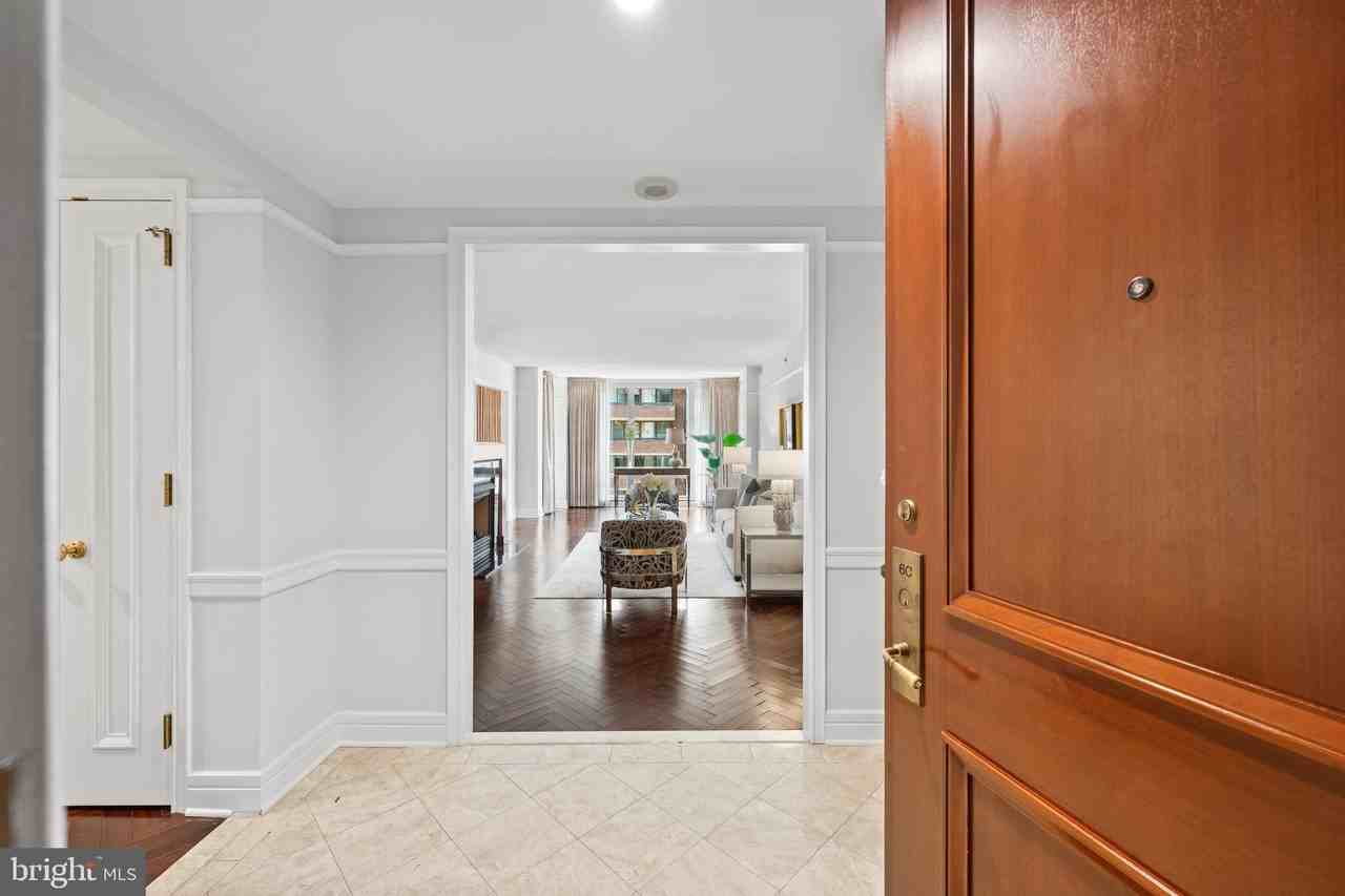 1155 23rd St Nw #6C - Photo 7 of 32
