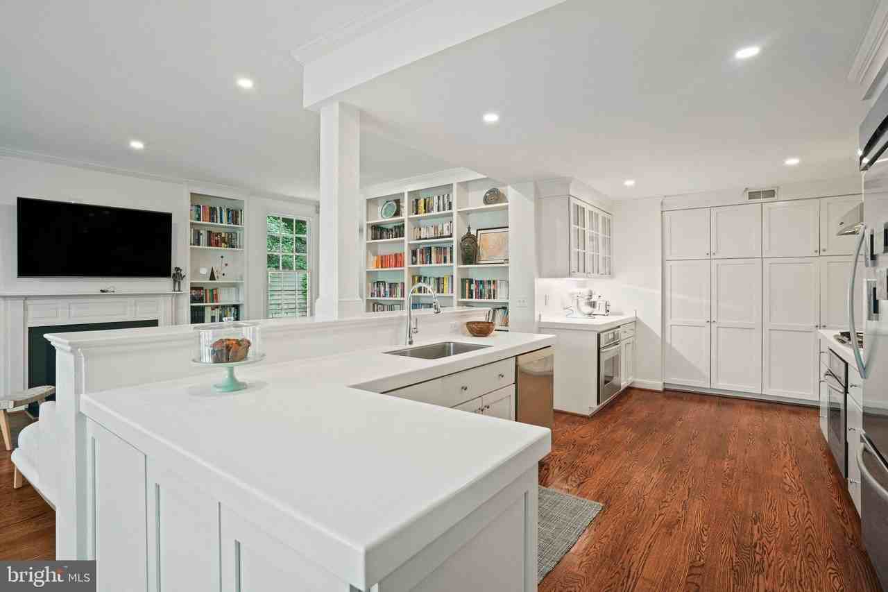 5320 Albemarle St - Photo 7 of 30