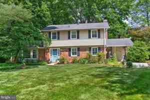 featured image of 6905 Stonewood Ct