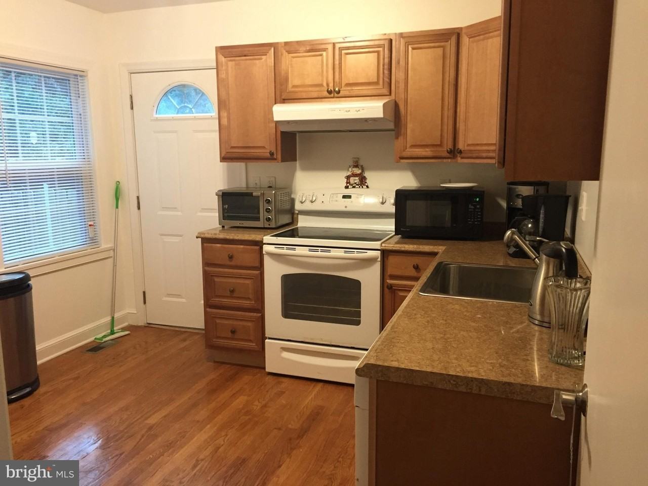 5914 # B KINGSWOOD RD #B - Photo 7 of 8