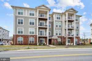 featured image of 3835 Doc Berlin Dr #42