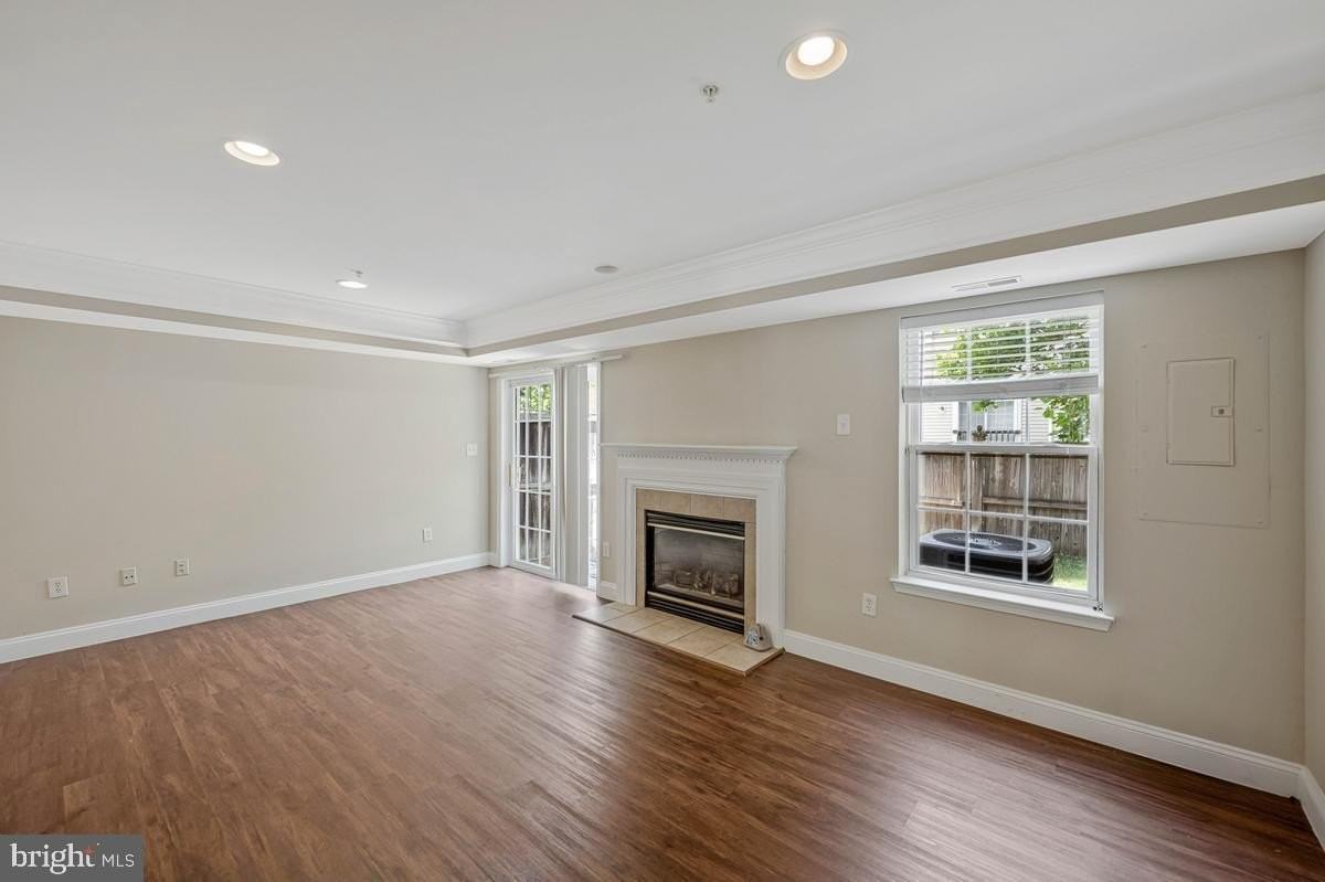 1815 Spanish Oak Ln - Photo 5 of 36