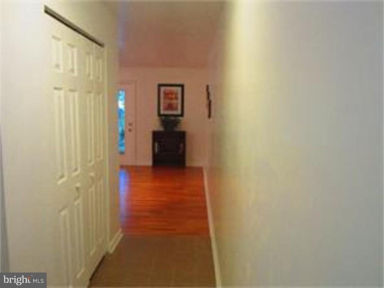 272 Tavistock - Photo 7 of 19