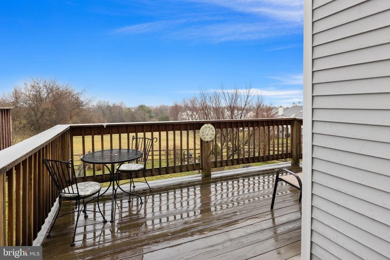 35 Skyview Way - Photo 6 of 38