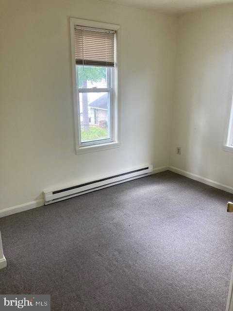 541 Bridge St #D - Photo 3 of 8